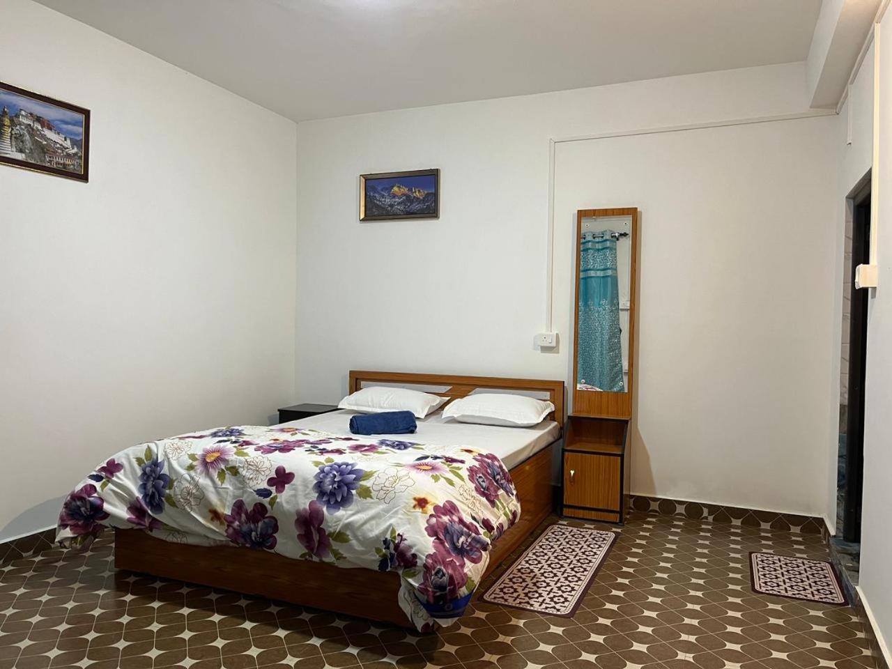 Lake Side Homestay - Pradhan Homestay Mirik المظهر الخارجي الصورة
